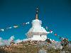 Ganden Klooster Stupa boven lage kora